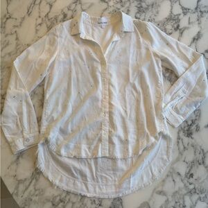 EUC BELLA DAHL White & Silver Long Sleeve Tencel Buttoned Shirt Raw Hem Sz S